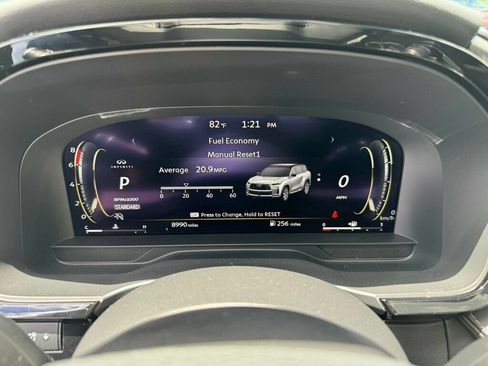 Used 2026 INFINITI QX60 Pure w/ Cargo Package FWD image 4