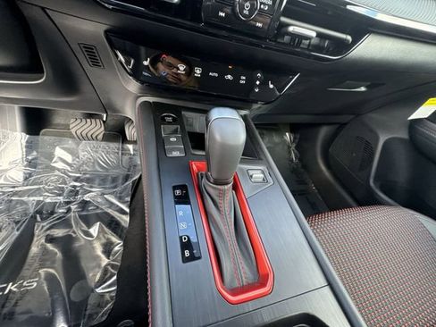New 2026 Nissan Kicks SR w/ Cold Weather Package image 19