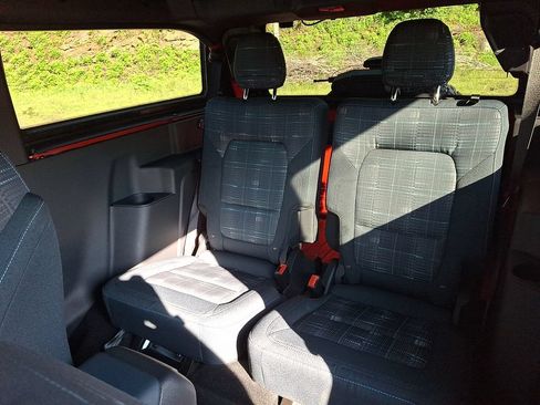 Used 2024 Ford Bronco Heritage Edition AWD/4WD image 10