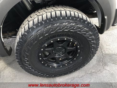 Used 2017 Ford F150 Raptor w/ Equipment Group 802A Luxury AWD/4WD image 24