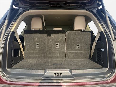 Used 2024 Ford Expedition Limited image 18