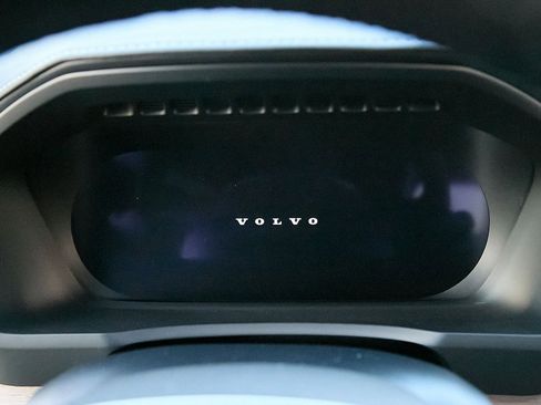 New 2026 Volvo XC90 T8 Plus image 13