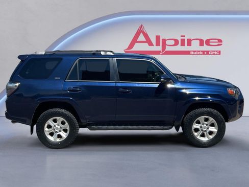 Used 2018 Toyota 4Runner SR5 Premium AWD/4WD image 6