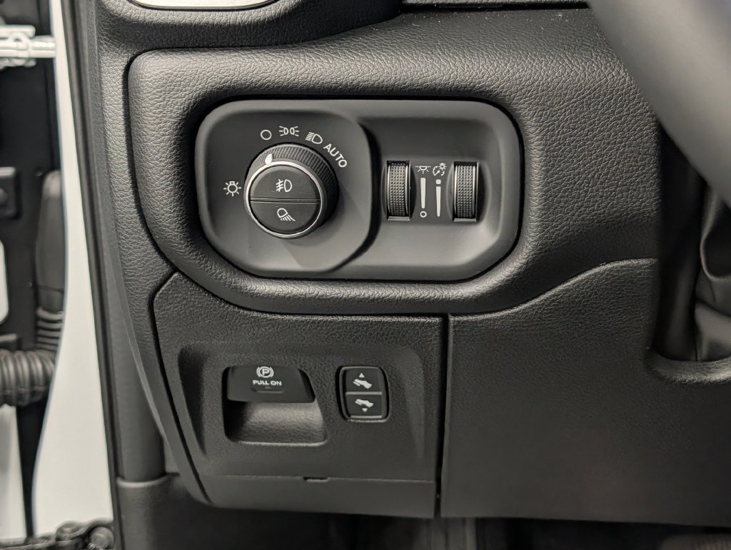 Used 2026 RAM 1500 Big Horn AWD/4WD image 22