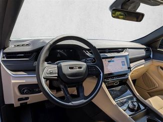 New 2026 Jeep Grand Cherokee Limited AWD/4WD video 3