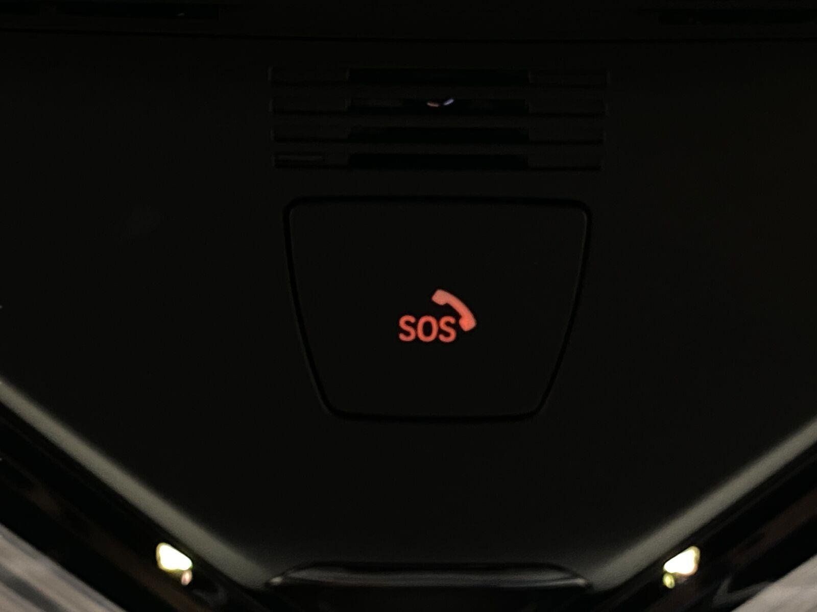 Used 2024 BMW X5 M60i AWD/4WD image 30