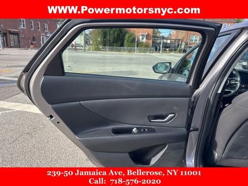 Used 2023 Hyundai Elantra SEL w/ Convenience Package image 22