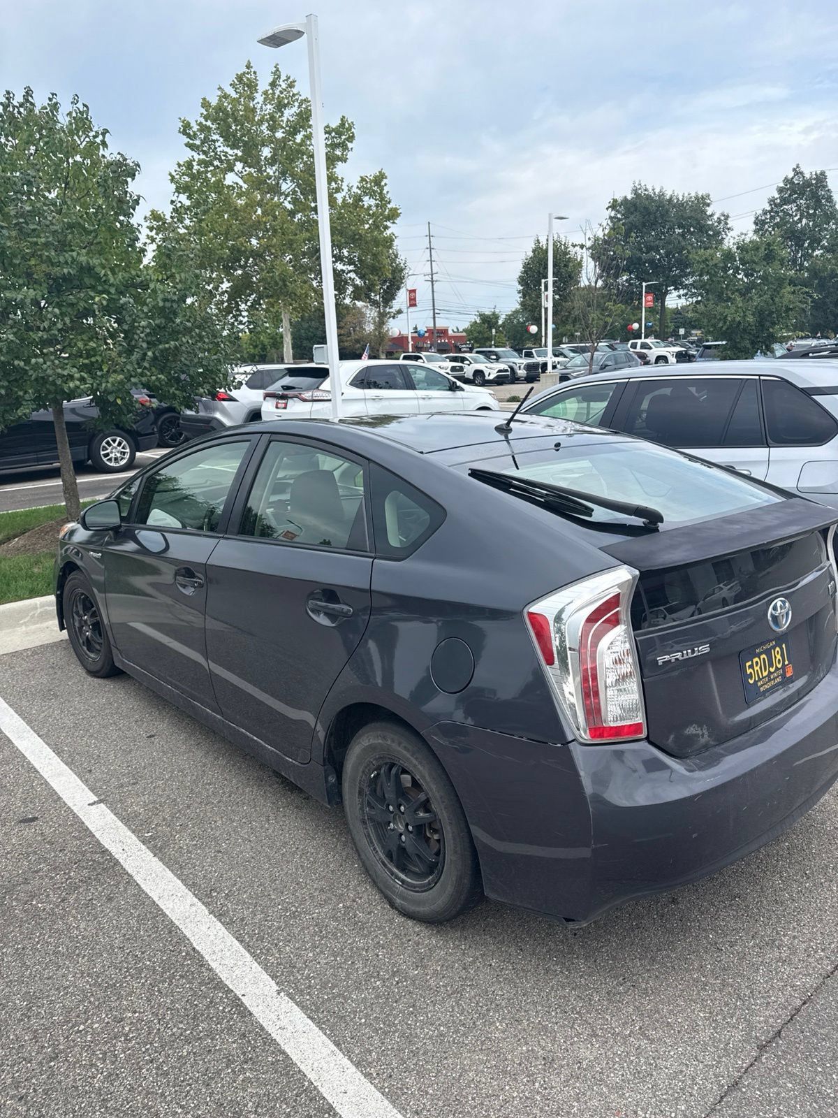 Used 2012 Toyota Prius Two FWD image 4