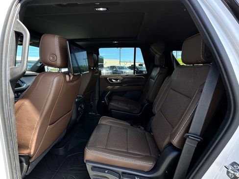 Used 2021 Chevrolet Tahoe High Country w/ Premium Package AWD/4WD image 27