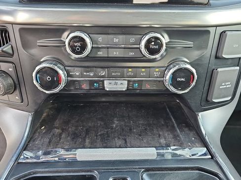Used 2023 Ford F150 Lariat AWD/4WD image 28