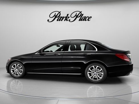 Used 2017 Mercedes-Benz C 300 Sedan image 8