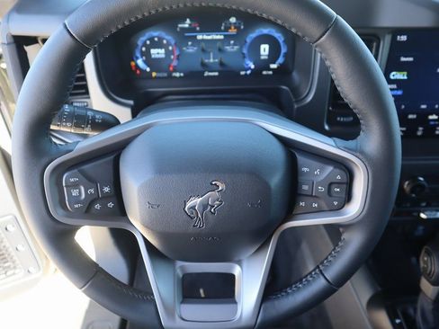 New 2025 Ford Bronco Big Bend image 3