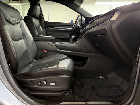 Used 2020 Cadillac XT5 Premium Luxury AWD/4WD image 49