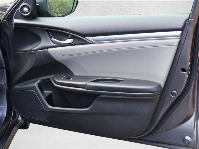 Used 2017 Honda Civic Touring image 25