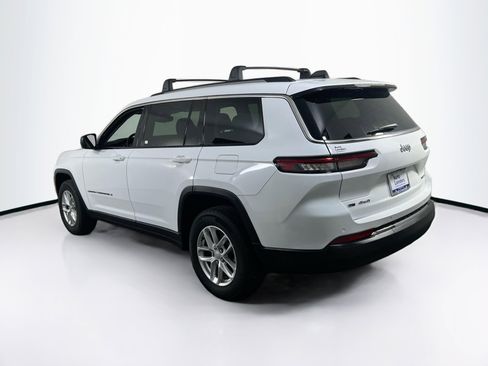 Used 2023 Jeep Grand Cherokee L Laredo w/ Luxury Tech Group I AWD/4WD image 7