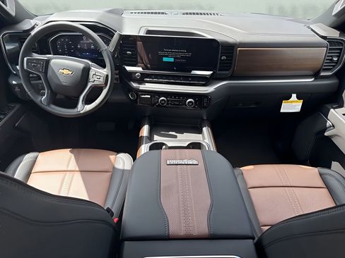 New 2026 Chevrolet Silverado 3500 High Country w/ Technology Package AWD/4WD image 14