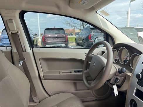 Used 2008 Dodge Caliber SXT image 25