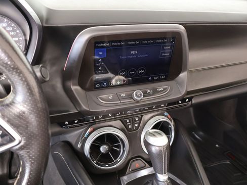 Used 2019 Chevrolet Camaro SS image 5