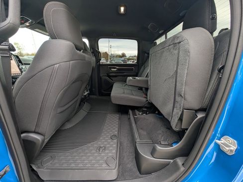 New 2026 RAM 1500 4x4 Crew Cab image 17