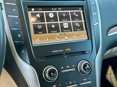 Used 2017 Lincoln MKC Select w/ Select Plus Package image 13