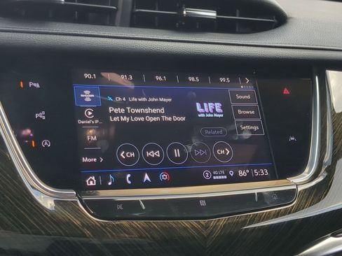 Used 2021 Cadillac XT6 Premium Luxury w/ LPO, ONYX Package FWD image 15