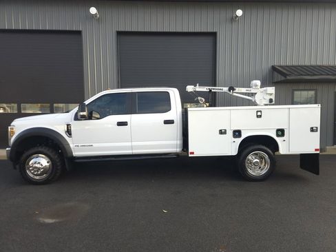 Used 2019 Ford F550 4x4 Crew Cab Super Duty image 1