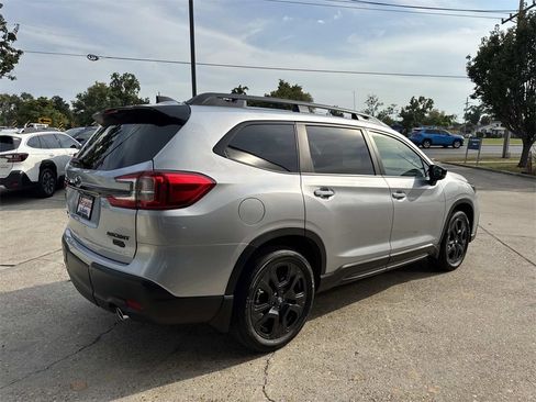 New 2025 Subaru Ascent Bronze Edition image 5