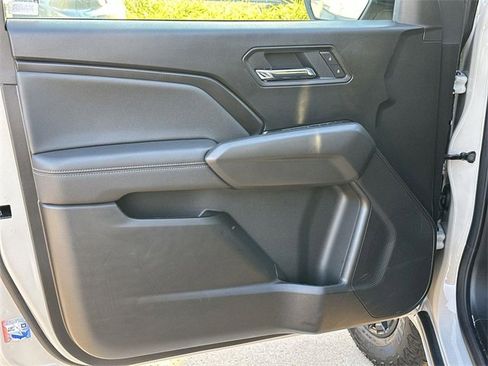 New 2026 GMC Canyon Elevation image 17