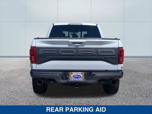 Used 2019 Ford F150 Raptor w/ Equipment Group 802A Luxury AWD/4WD image 4
