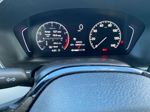 Certified 2023 Honda Pilot Touring image 14