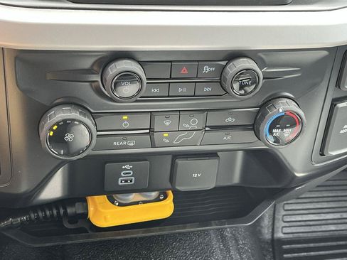 New 2026 Ford F550 4x4 Supercab Super Duty image 19