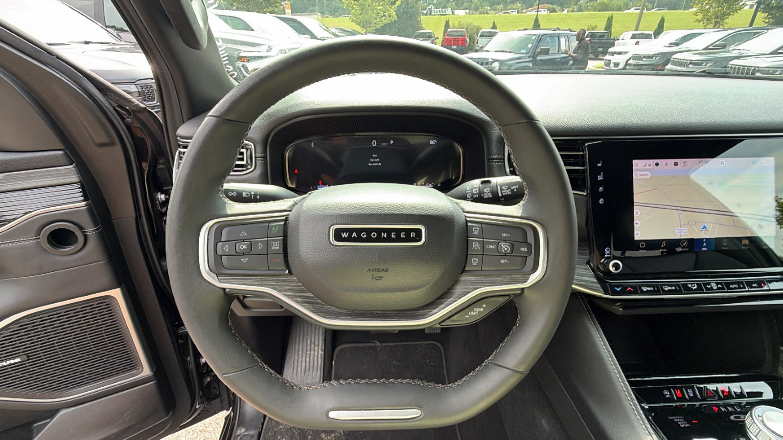 Used 2024 Jeep Wagoneer L Series II w/ Flexible Seating Group AWD/4WD image 29