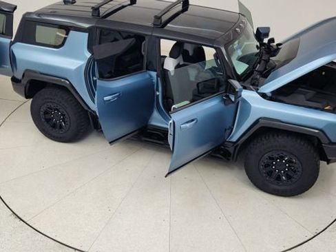 Used 2024 GMC Hummer EV 3X w/ Omega Edition image 82
