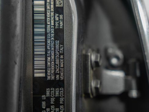 Used 2016 Jeep Renegade Latitude image 34