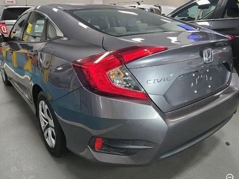 Used 2018 Honda Civic LX image 2