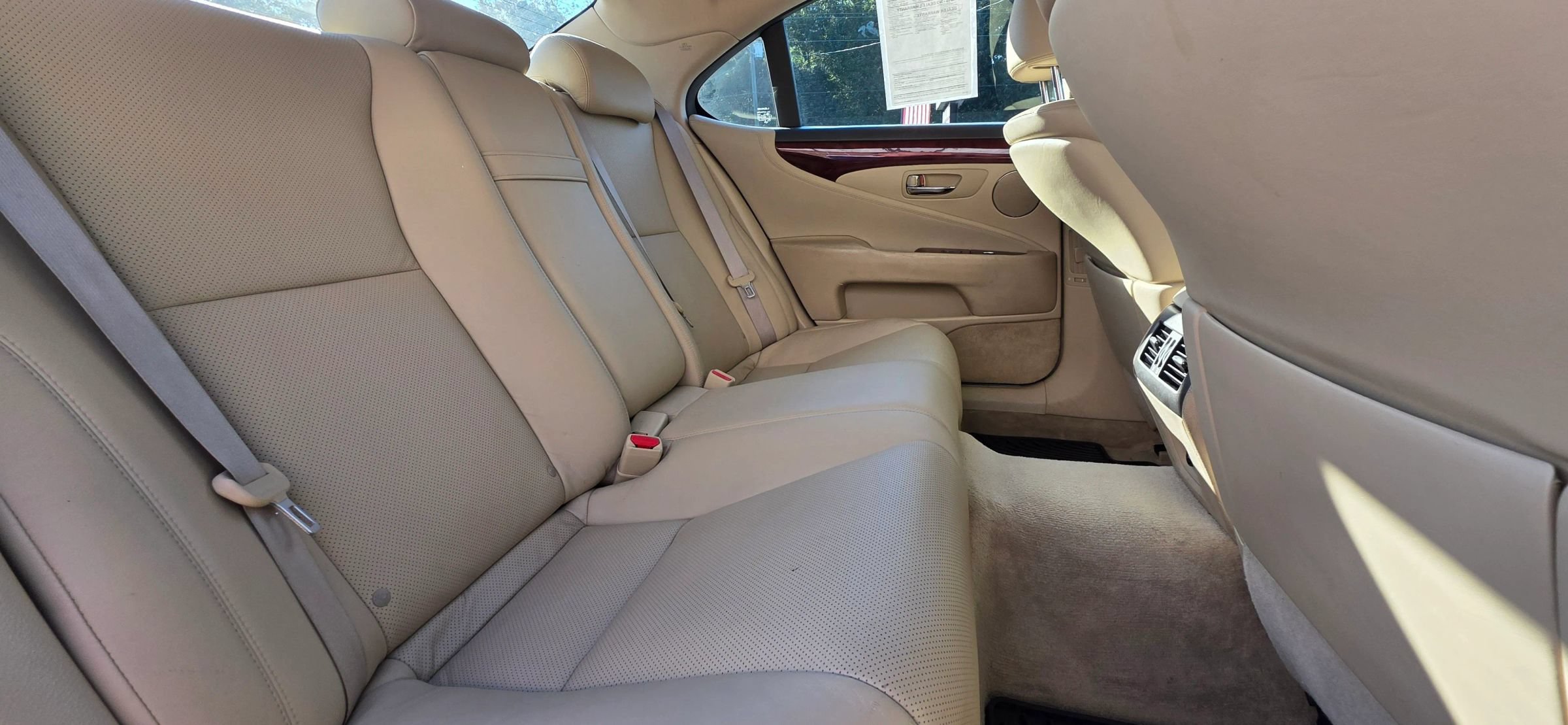 Used 2008 Lexus LS 460 w/ Comfort Pkg RWD image 17