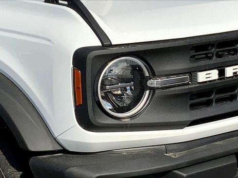 New 2025 Ford Bronco 2-Door image 9