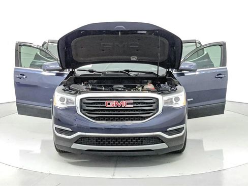 Used 2018 GMC Acadia SLE FWD image 10