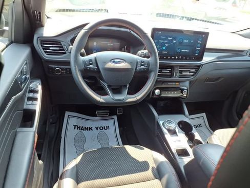 Used 2023 Ford Escape ST-Line w/ Tech Pack #1 FWD image 6