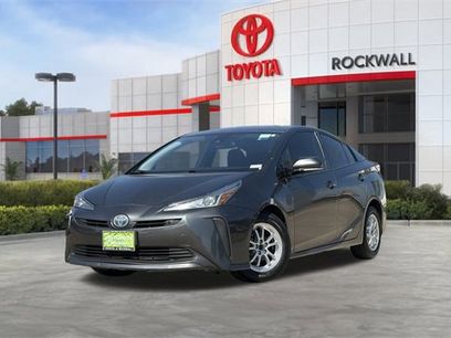 Used 2020 Toyota Prius LE