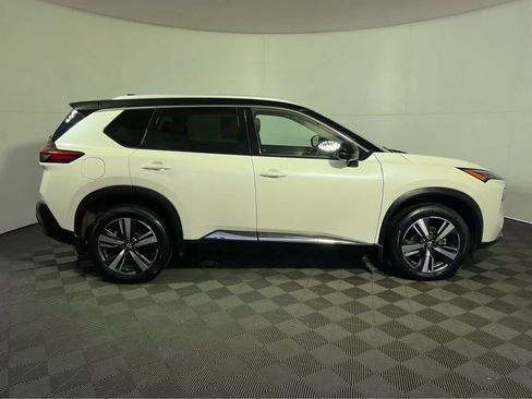 Certified 2023 Nissan Rogue SL AWD/4WD image 8