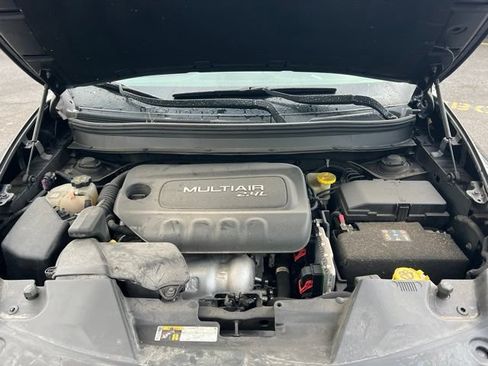 Used 2014 Jeep Cherokee Latitude FWD image 9