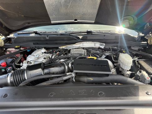 Used 2019 GMC Sierra 2500 SLT AWD/4WD image 36