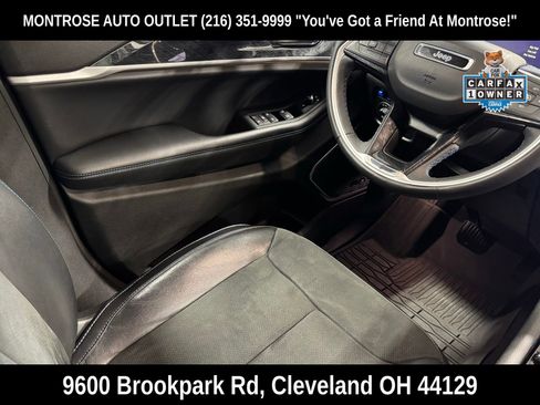 Used 2022 Jeep Grand Cherokee Trailhawk w/ Luxury Tech Group III AWD/4WD image 38