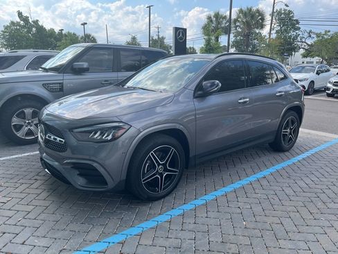 Certified 2025 Mercedes-Benz GLA 250 image 2