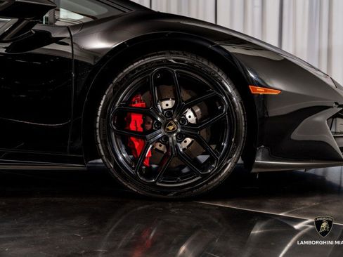 Used 2018 Lamborghini Huracan LP 580-2 image 24