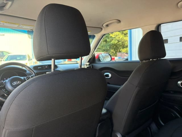 Used 2017 Kia Soul + w/ Designer's Package FWD image 19