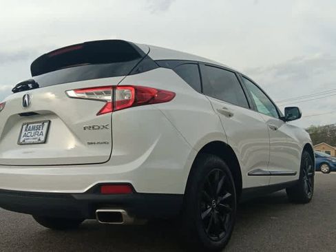Used 2025 Acura RDX SH-AWD image 5
