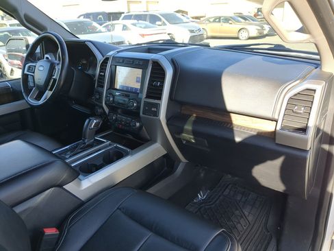 Used 2020 Ford F150 Lariat w/ FX4 Off-Road Package image 35