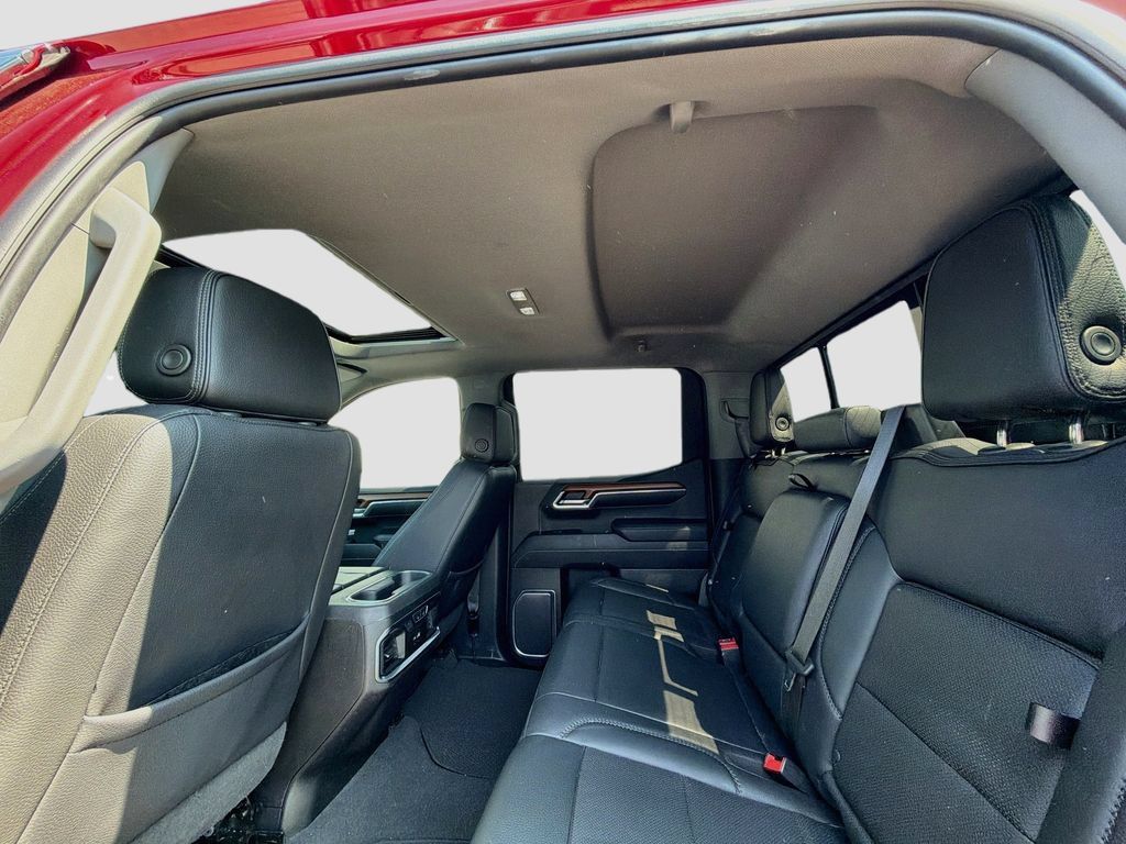 Used 2023 GMC Sierra 1500 Denali AWD/4WD image 26